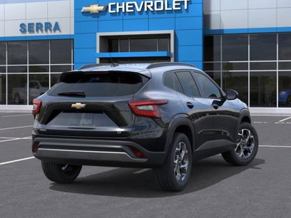 New 2025 Chevrolet Trax LT w/ Driver Confidence Package
