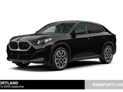 New 2025 BMW X2 xDrive28i w/ Premium Package