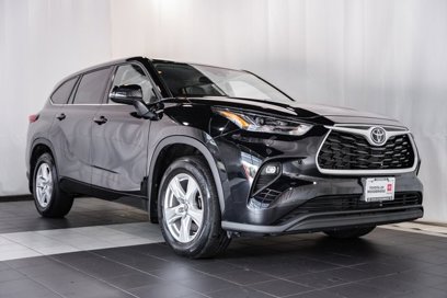 Used 2022 Toyota Highlander LE
