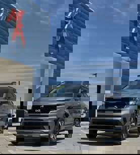 Used 2022 Kia Sorento S w/ Panoramic Sunroof Package