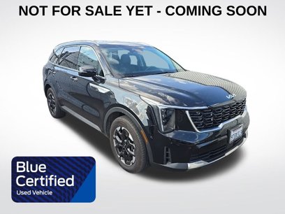 Used 2025 Kia Sorento S