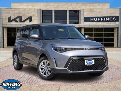New 2025 Kia Soul LX