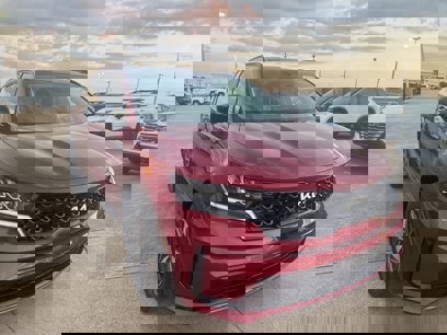 Used 2023 Kia Sorento S w/ Panoramic Sunroof Package