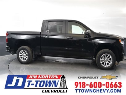 New 2025 Chevrolet Silverado 1500 RST w/ LPO, Dark Essentials Package