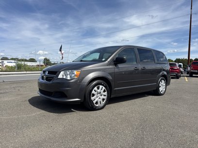 Used 2015 Dodge Grand Caravan SE w/ Quick Order Package 29E SE