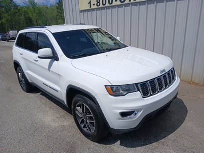 Used 2019 Jeep Grand Cherokee Laredo w/ Laredo X Package