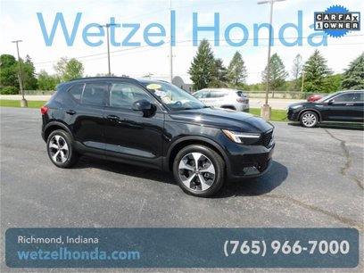 Used 2024 Volvo XC40 B5 Core