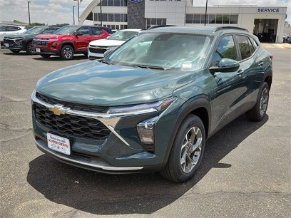 New 2025 Chevrolet Trax LT w/ Driver Confidence Package