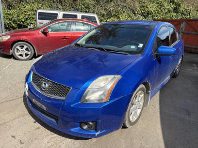 Used 2011 Nissan Sentra 2.0 SR w/ Convenience Pkg