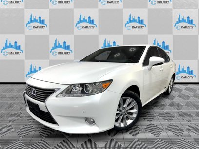 Used 2013 Lexus ES 300h w/ Luxury Pkg