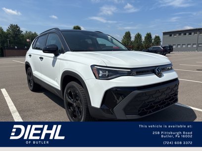New 2025 Volkswagen Taos SE