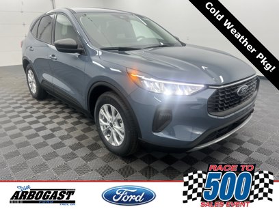New 2025 Ford Escape Active w/ Cold Weather Package