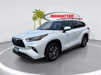 Used 2023 Toyota Highlander XLE