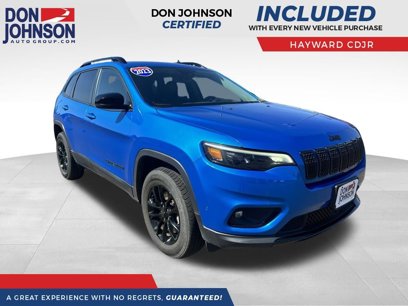 Used 2023 Jeep Cherokee Altitude Lux