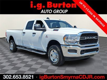 New 2024 RAM 2500 Tradesman w/ Chrome Appearance Group