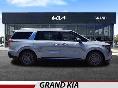 New 2026 Kia Carnival SX