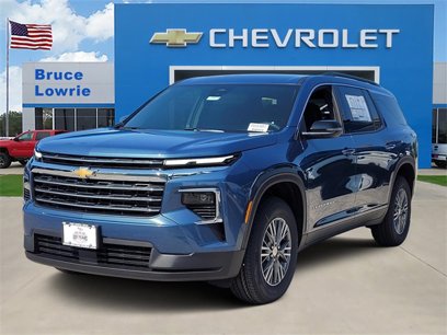 New 2025 Chevrolet Traverse LT w/ LPO, Floor Liner Package