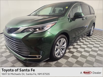 Used 2023 Toyota Sienna Platinum
