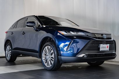 Used 2023 Toyota Venza LE