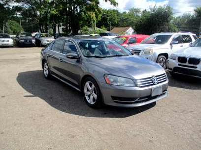 Used 2012 Volkswagen Passat 2.5 SE