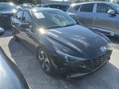 Used 2023 Hyundai Elantra SEL w/ Convenience Package