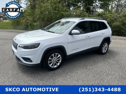 Used 2019 Jeep Cherokee Latitude w/ Popular Appearance Group