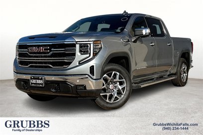 New 2025 GMC Sierra 1500 SLT