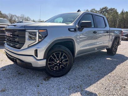 New 2025 GMC Sierra 1500 Pro w/ Graphite Edition