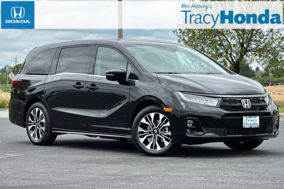 Certified 2025 Honda Odyssey Elite