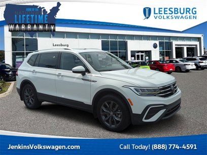 Used 2022 Volkswagen Tiguan SE w/ Panoramic Sunroof Package