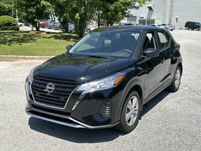 New 2024 Nissan Kicks S