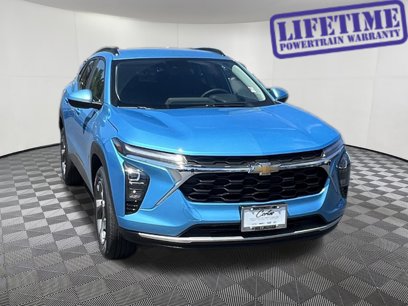New 2025 Chevrolet Trax LT w/ Driver Confidence Package