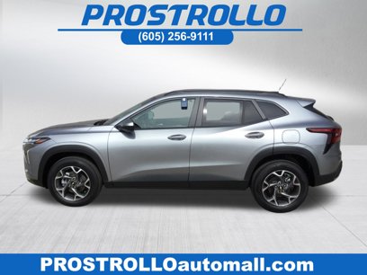 New 2025 Chevrolet Trax LT w/ Sunroof Package