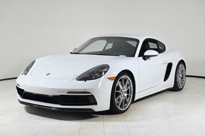 Certified 2025 Porsche 718 Cayman GT4