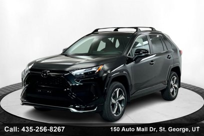 Used 2025 Toyota RAV4 SE
