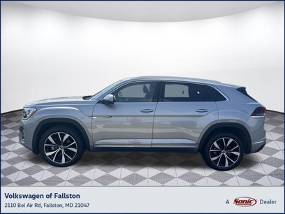 Used 2024 Volkswagen Atlas Cross Sport SEL Premium R-Line