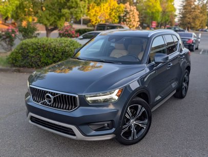 Used 2019 Volvo XC40 T5 Inscription