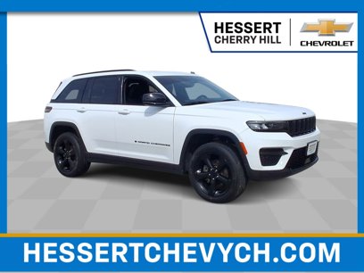 Used 2023 Jeep Grand Cherokee Altitude
