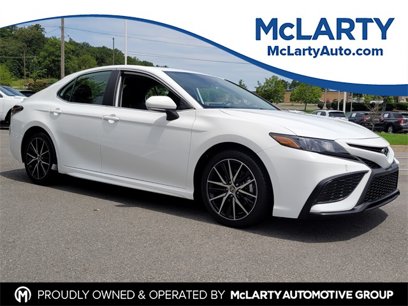 Used 2023 Toyota Camry SE