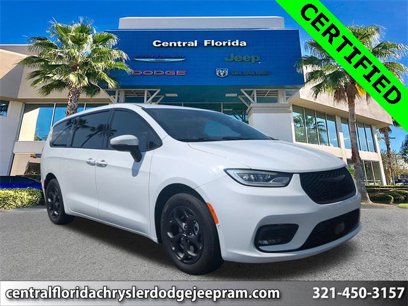 Certified 2023 Chrysler Pacifica Touring-L w/ S Appearance Package