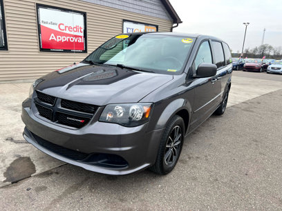 Used 2017 Dodge Grand Caravan SE