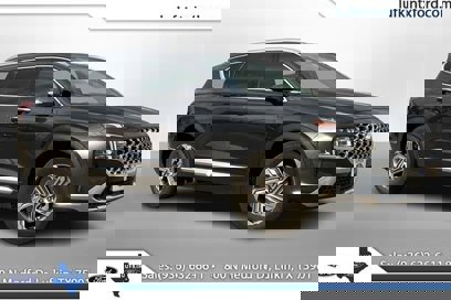 Used 2023 Hyundai Santa Fe SEL w/ Premium Package