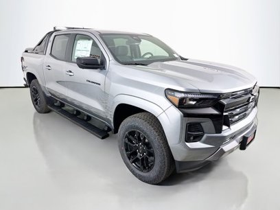 Used 2025 Chevrolet Colorado Z71 w/ Midnight Edition