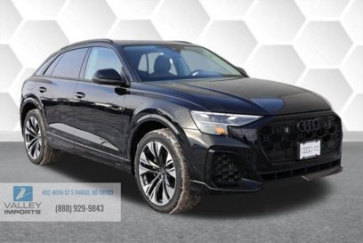 New 2025 Audi Q8 Premium Plus