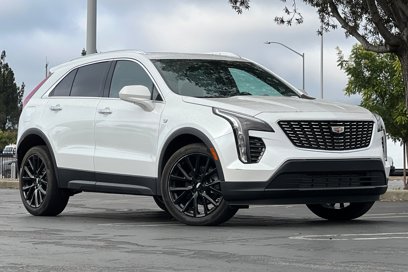 Used 2023 Cadillac XT4 Luxury w/ Cold Weather Package
