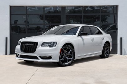Used 2020 Chrysler 300 Touring L w/ Quick Order Package 2EF