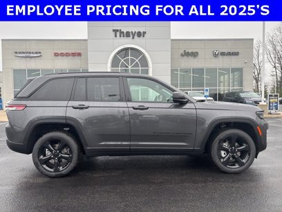 New 2025 Jeep Grand Cherokee Limited w/ Luxury Tech Group II