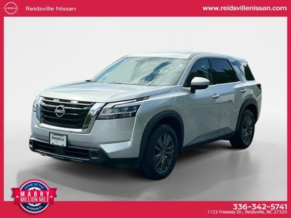 Used 2022 Nissan Pathfinder S
