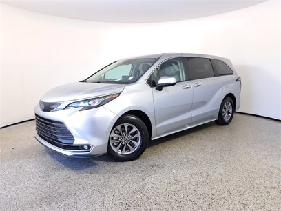 Used 2024 Toyota Sienna XLE