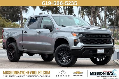 New 2025 Chevrolet Silverado 1500 Custom Trail Boss w/ Turbomax Blackout Package